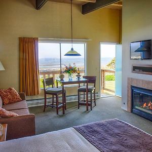 Superior King Room Sea View